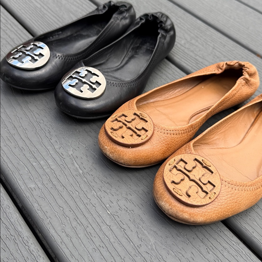 *Tory Burch Black and Tan Ballet Flats Bundle Logo Emblem Womens 6.5 - Picture 3 of 8